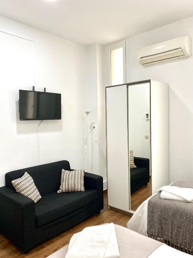 Apartamentos Fuencarral II Madri Exterior foto